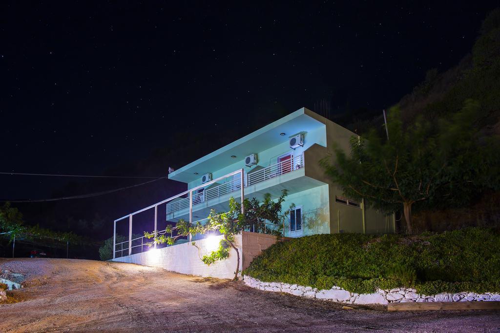 V&C Paradise Apartments 罗达奇诺 外观 照片